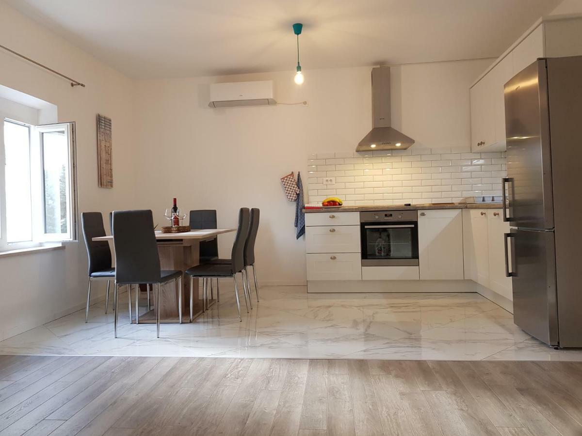 Apartment Voyager Dubrovnik Buitenkant foto